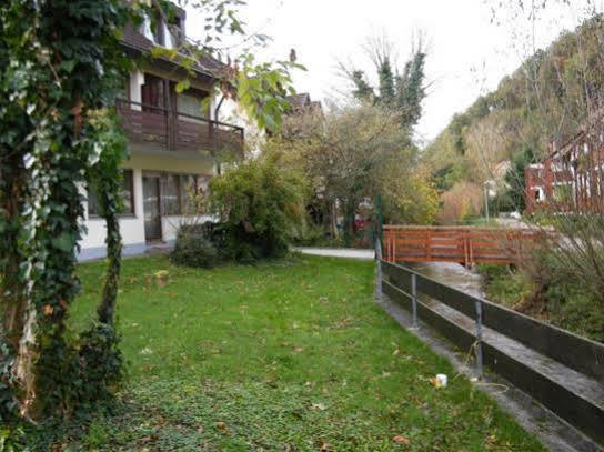Gaestehaus Ruh - Non-Smoking Freiburg im Breisgau Exterior foto